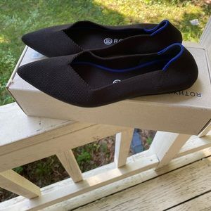 Rothy’s pointed toe Black Flats sz 10